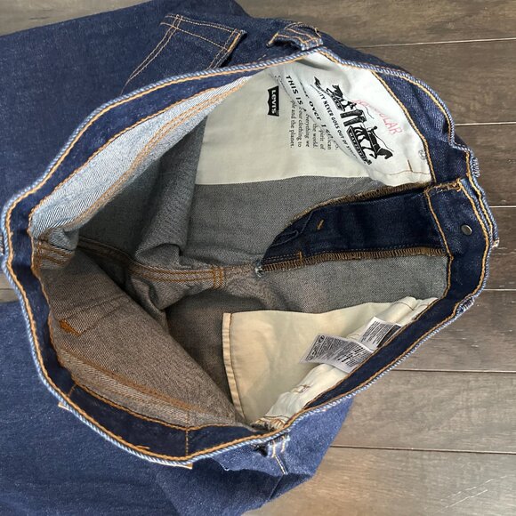 Levi's Men's 514 Straight Fit 32x30 Denim Jeans - Picture 8 of 14